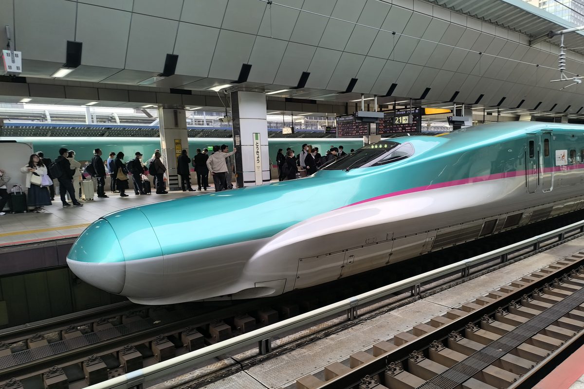 東京駅 出発（やまびこ127号） 写真1